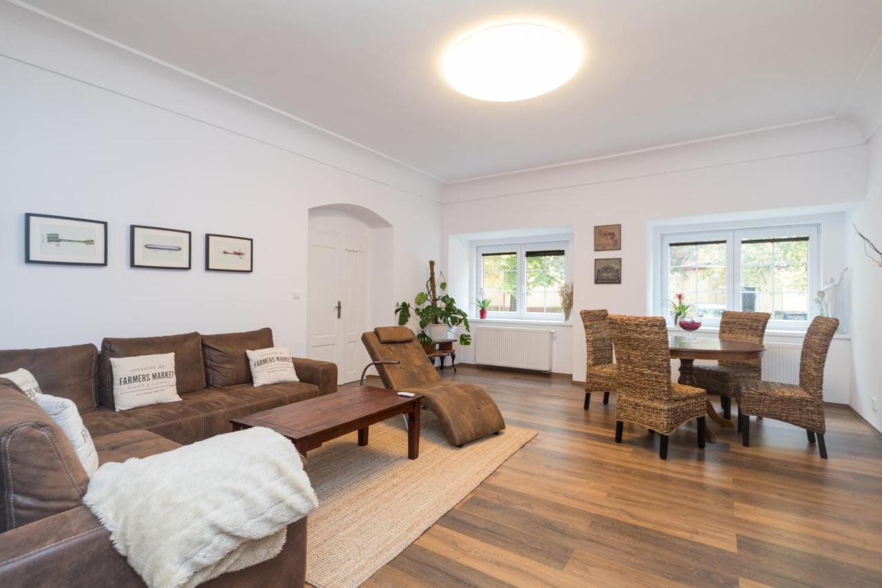 Budyne Apartment Ii. Budyne nad Ohri Eksteriør bilde